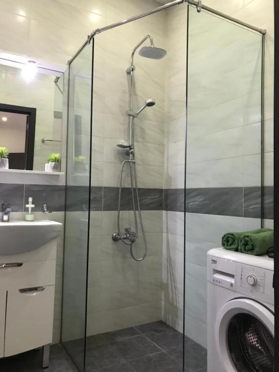 Ameri Plaza Green Apartments Тбилиси Экстерьер фото