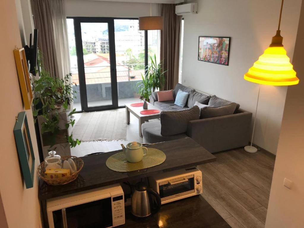 Ameri Plaza Green Apartments Тбилиси Экстерьер фото