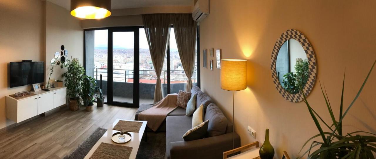 Ameri Plaza Green Apartments Тбилиси Экстерьер фото